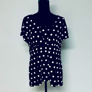 NWOT Nine & Co Top
